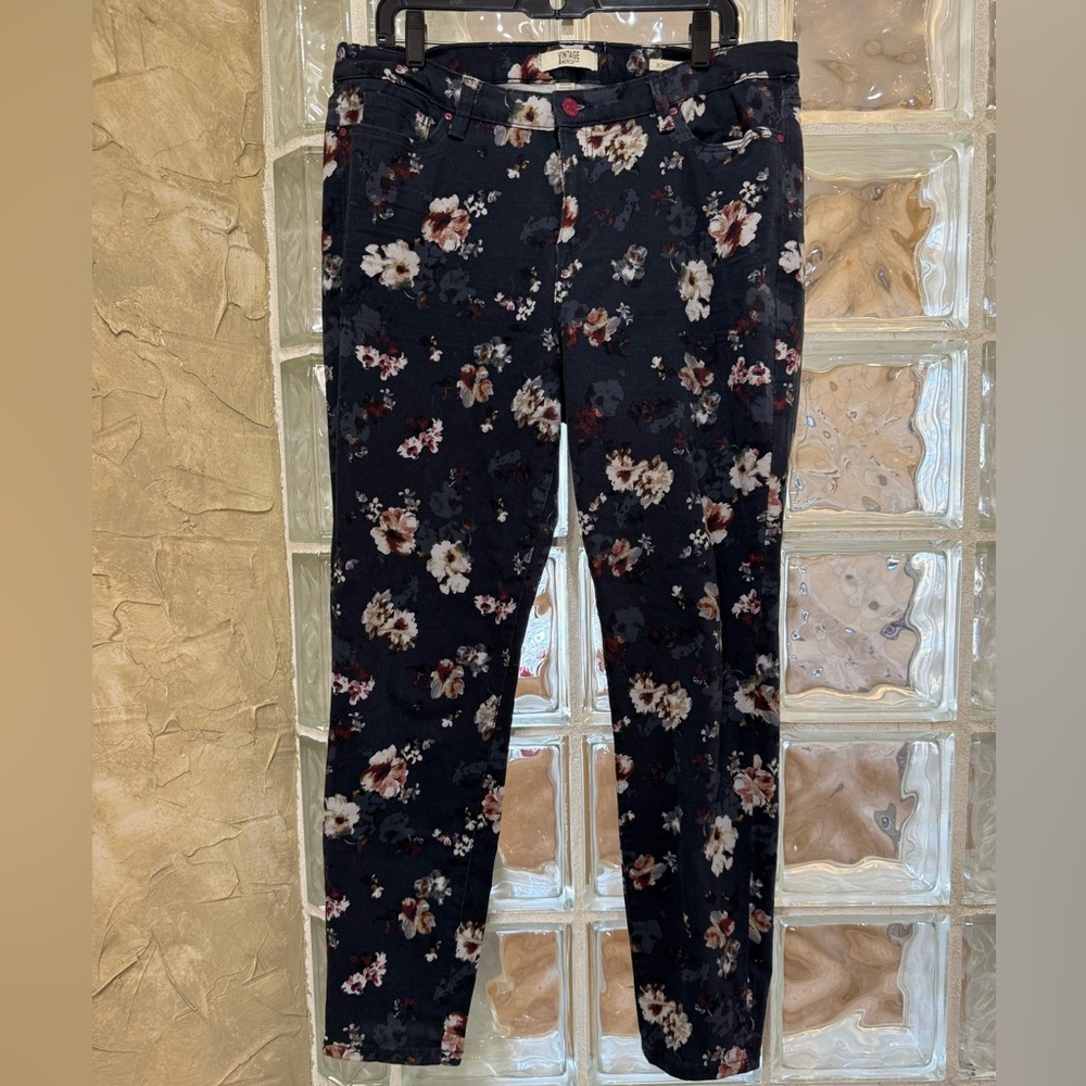 Vintage America Women’s Skinny Jeans - Black with Cream & Brown Floral Print